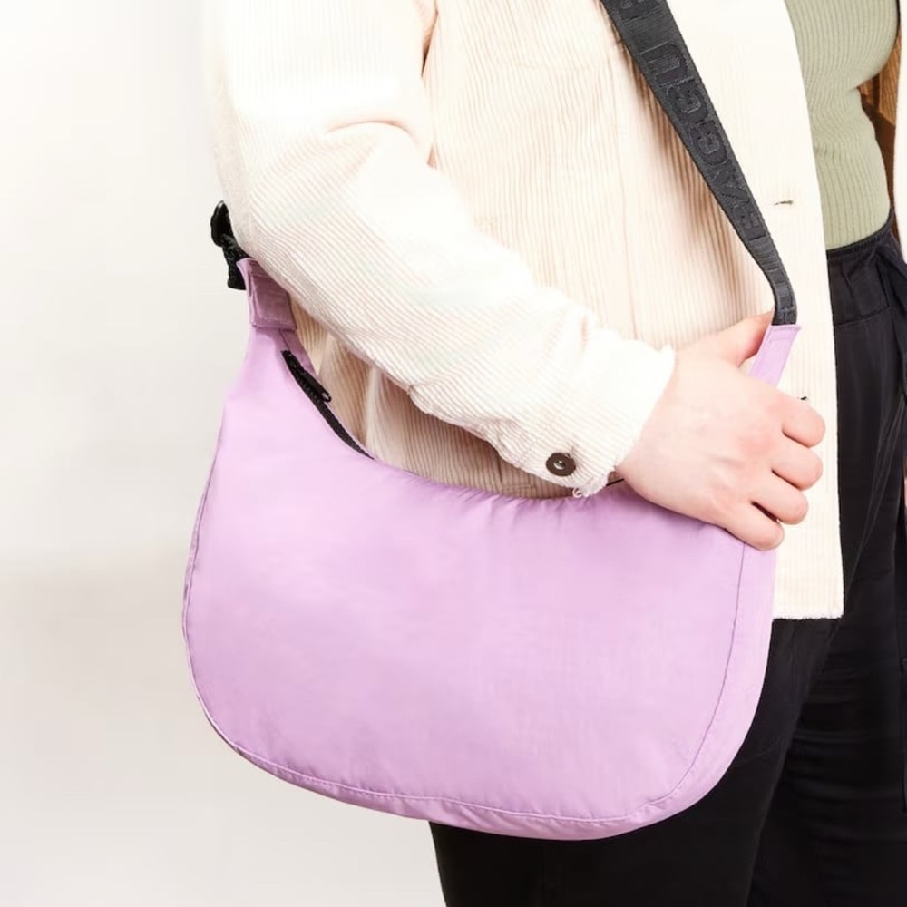 NWT BAGGU Medium Crescent - Lavender